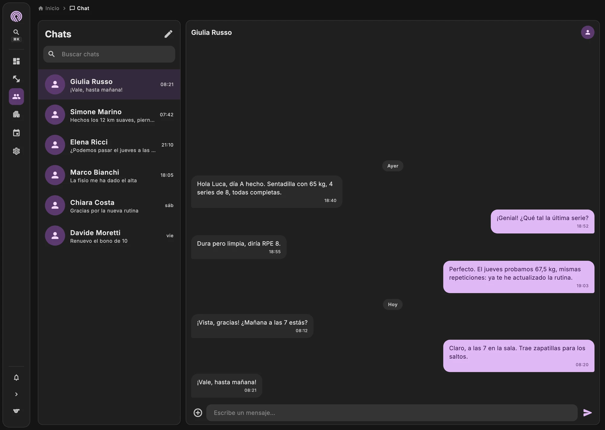 Chat con un cliente con mensajes y fotos