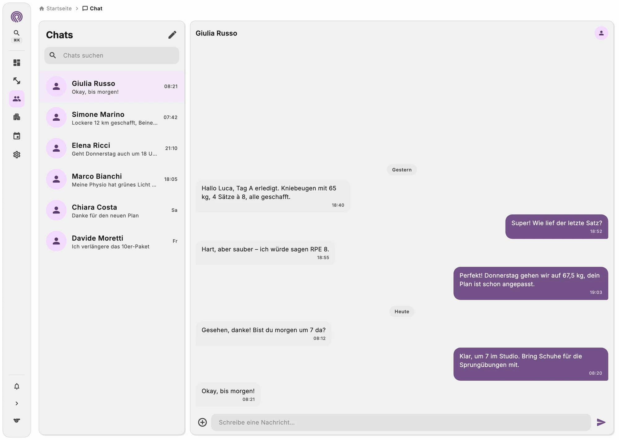 Chat mit einem Kunden mit Nachrichten und Fotos