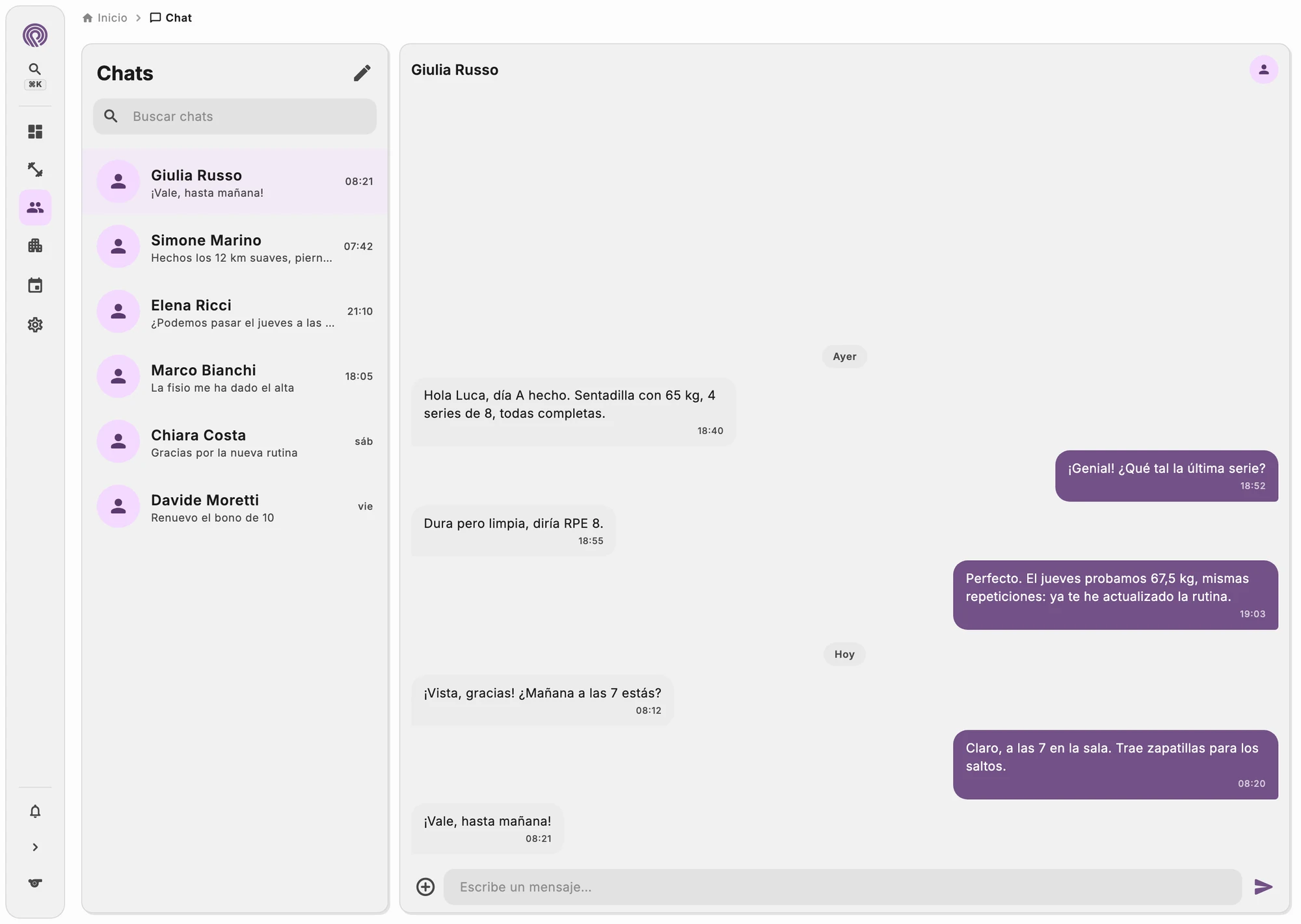 Chat con un cliente con mensajes y fotos
